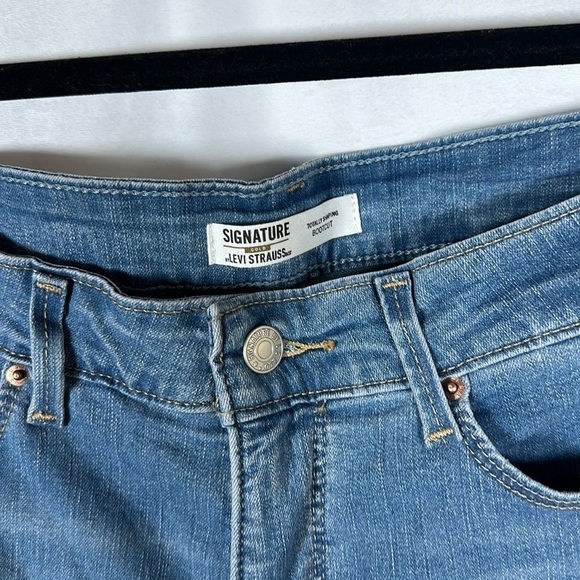 BOOT CUT JEANS NWT SIZE(16S) - Picture 4 of 6